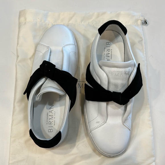Clarita Sneaker - Picture 1 of 5